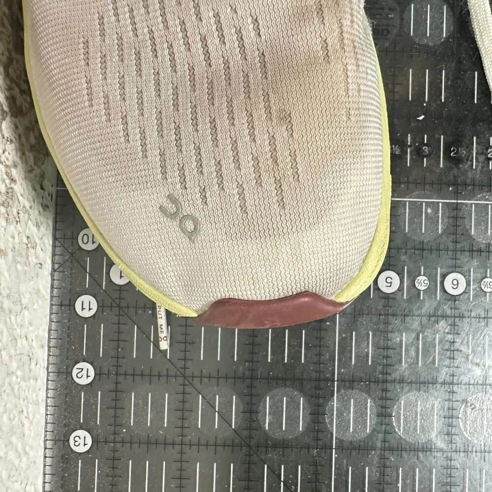 On Cloudmonster Swiss Engineering Women Sz 10 61.97783 Frost Acacia Running Shoe - Picture 13 of 13